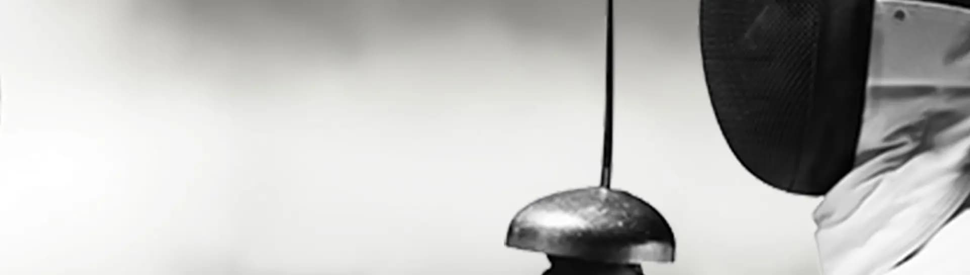 Advocaat met beschermend schermmasker – symbool voor veilig juridisch dossierbeheer met AI via The Law Firm.